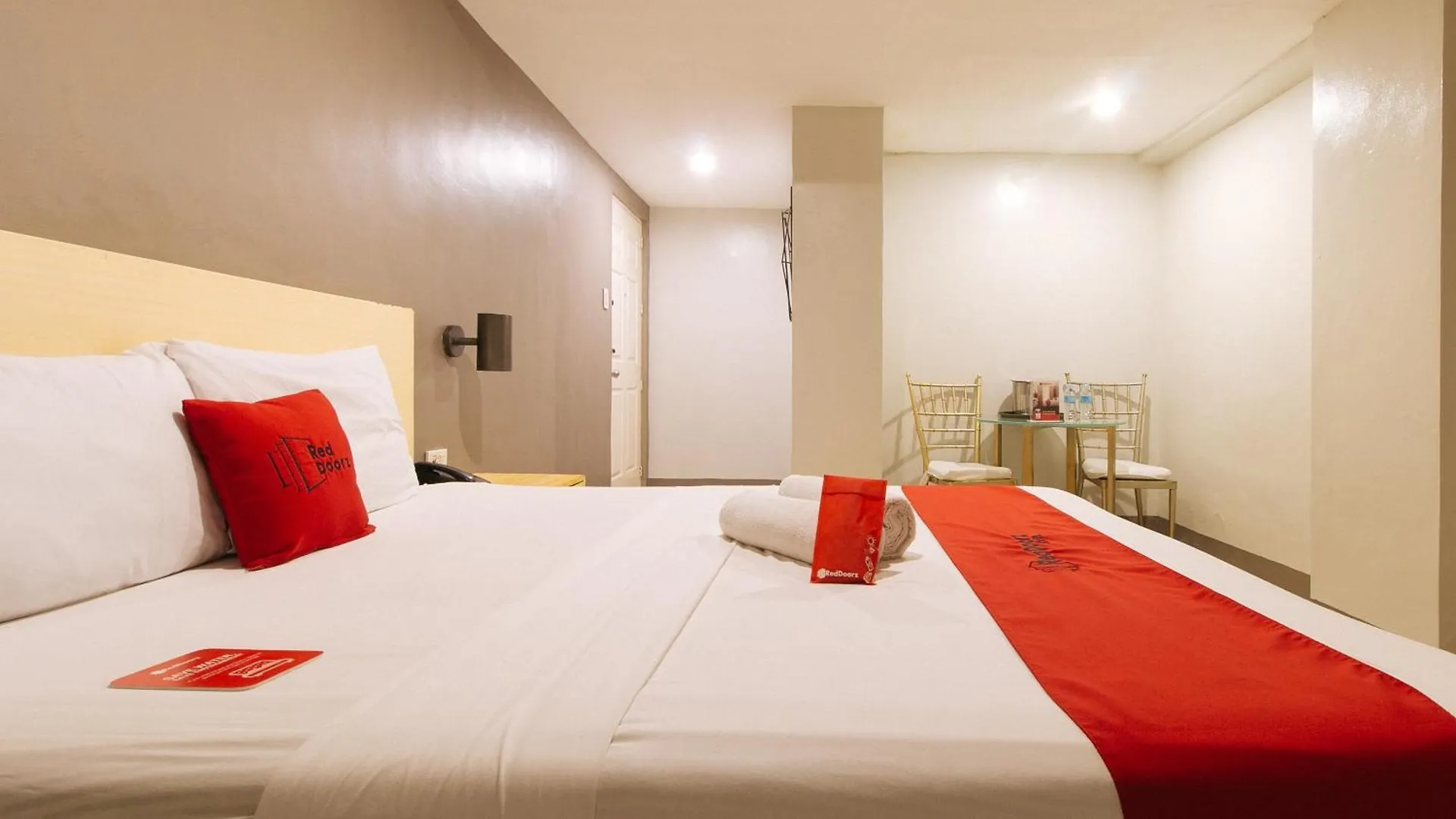 Reddoorz At Samat Mandaluyong Hotel