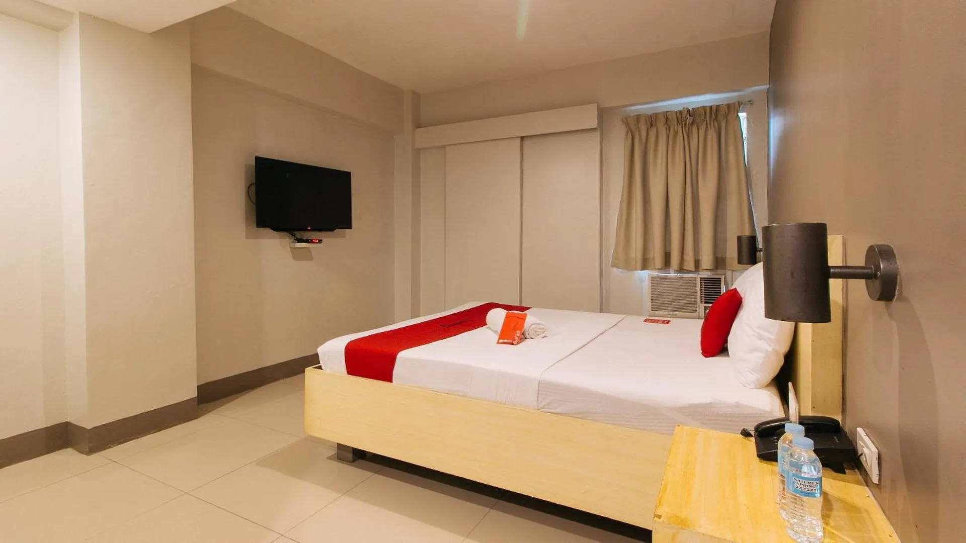 **  Reddoorz At Samat Mandaluyong Hotel Philippines