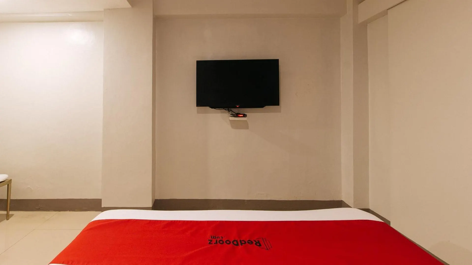 Reddoorz At Samat Mandaluyong Hotel 2*,